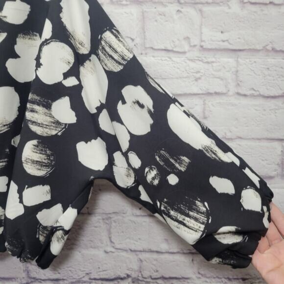 Bryn Walker Giovanna Shirt Jacket Size XS Abstract Circles Black White Cropped - Picture 3 of 9